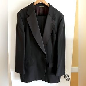 Mens tuxedo jacket 42 long, pants 38 includes cummerbund and bow tie